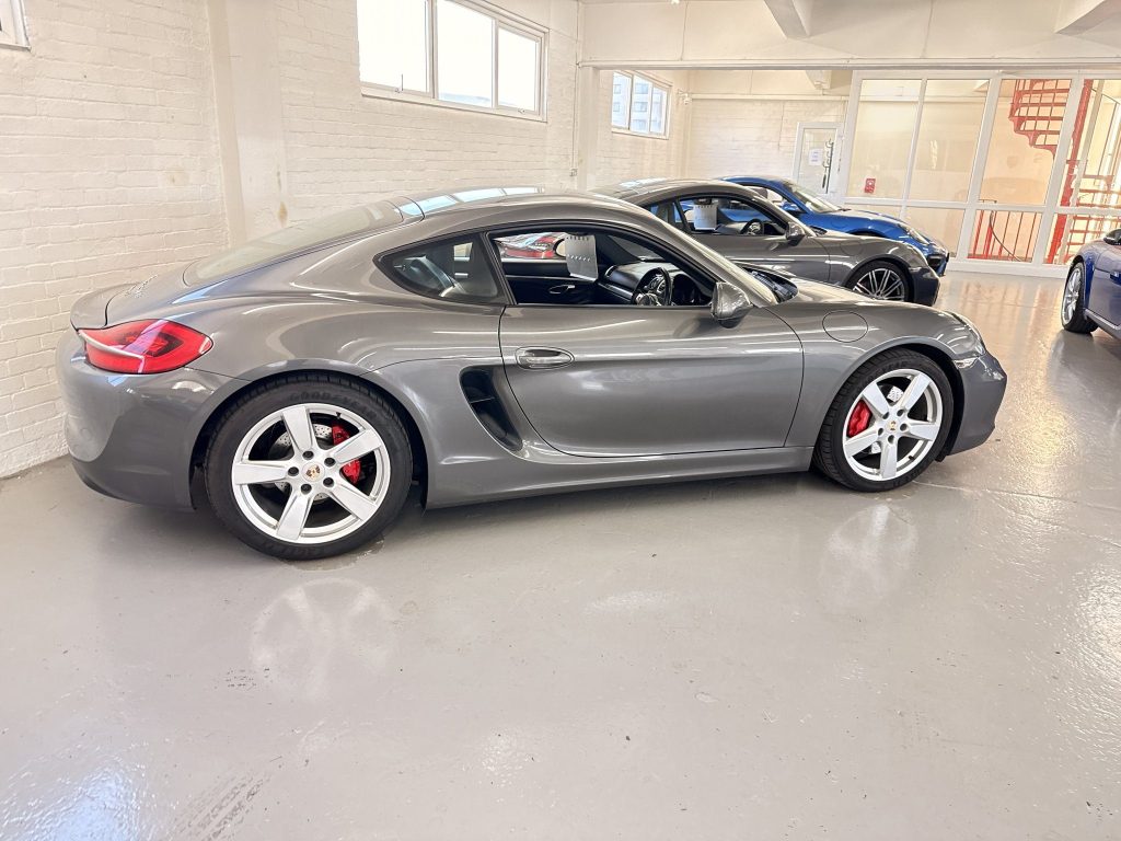 2014 PORSCHE CAYMAN