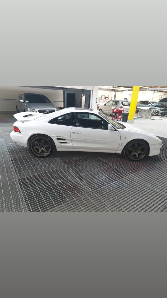 1998 TOYOTA MR2